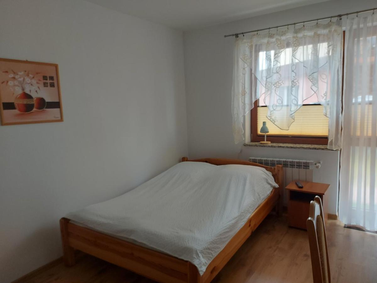 Pokoje Goscinne Tomasz Międzywodzie Exterior foto